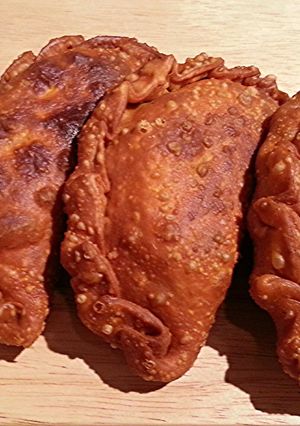 A picture of SuperBowl Empanadas.