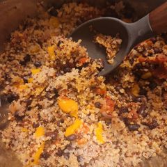 A picture of Instant pot quinoa burrito bowl.