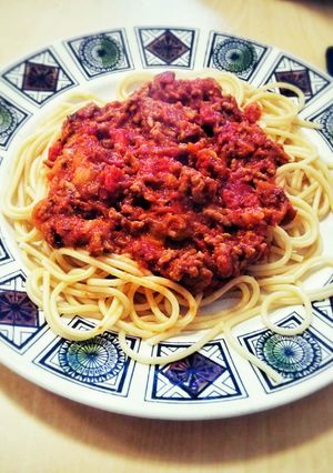 A picture of Spaghetti Bolognese.