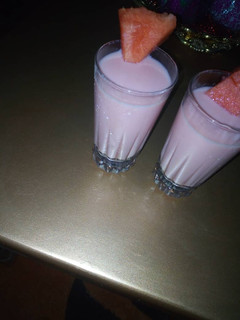 A picture of Water melon juice.
