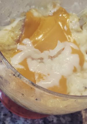 A picture of Egg in a mug.