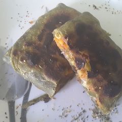 Spinach Pizza Parcel A picture of Spinach Pizza Parcel.