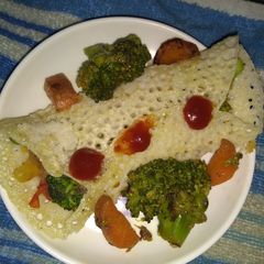 A picture of Sama veg wrap.