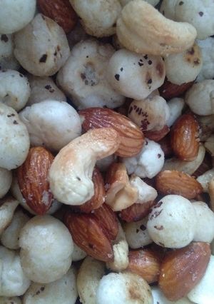 A picture of Nut fry.
