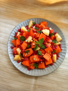 A picture of Healthy sweet papaya salad.