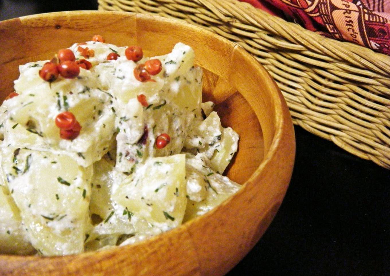 5 Minute Healthy Yoghurt Potato Salad