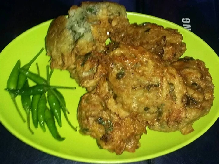 Langkah Mudah untuk Membikin Resep Bakwan kentang&amp;amp;teri🐟 yang  Bikin Ketagihan Anti Ribet, Lezat