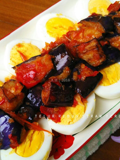Foto resep Telur Rebus Siram Terong Balado
