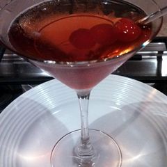 A picture of Sweet Manhattan drink.