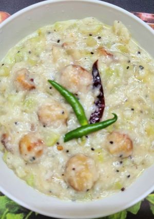 A picture of Laubeshwari or Bottle Gourd Sabzi.