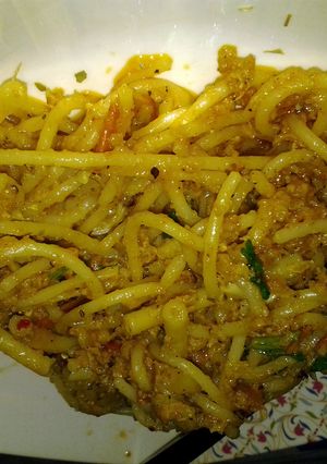 A picture of spicy chickn mince speghetti.