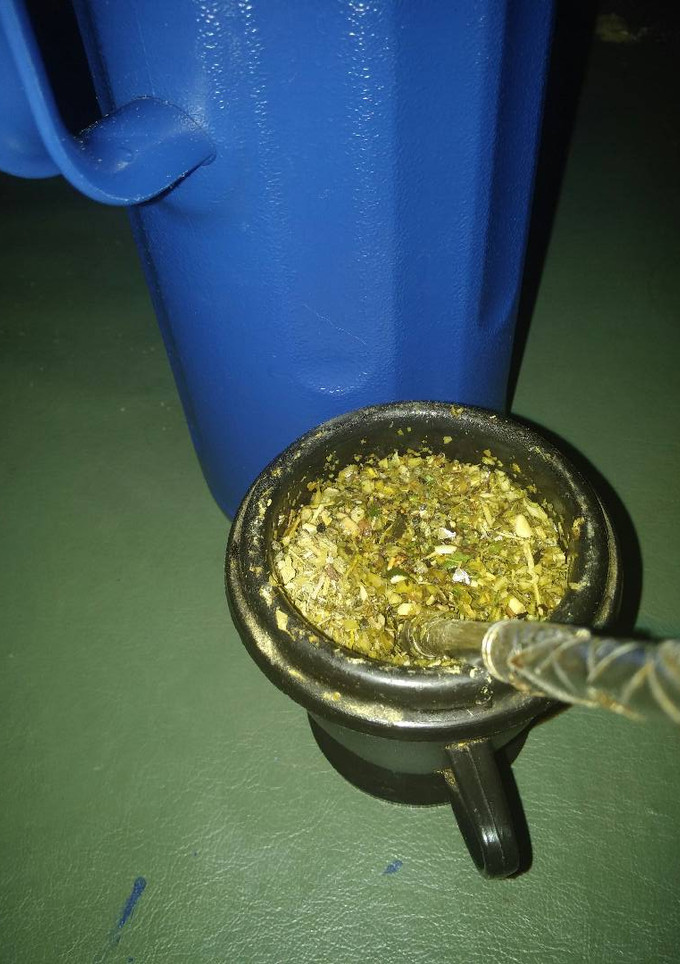 Una foto de Mate con yerba orgánica(para gente con gastritis) básico💜