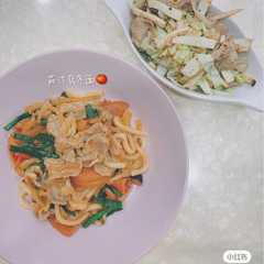 A picture of 茄汁炒乌冬面🍅.