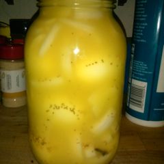 A picture of Sweet n Sour Pickled Eggs.