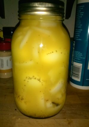 A picture of Sweet n Sour Pickled Eggs.