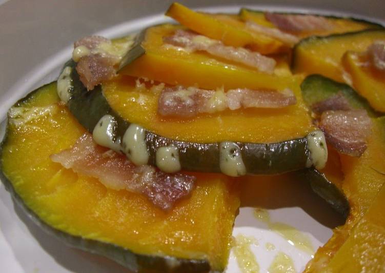 Microwaved Kabocha Squash with Mayonnaise