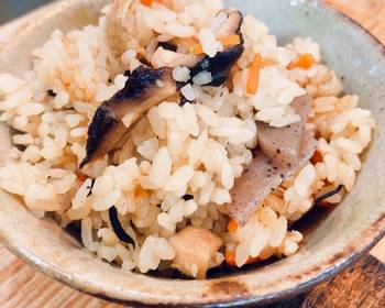 Update, Make Recipe Rice seasoned with soy sauce and boiled with chicken and savory vegetables Delicious and Healthy