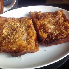A picture of Sesame prawn toast.