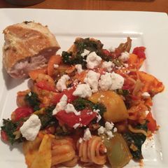 A picture of Penne Rosa.