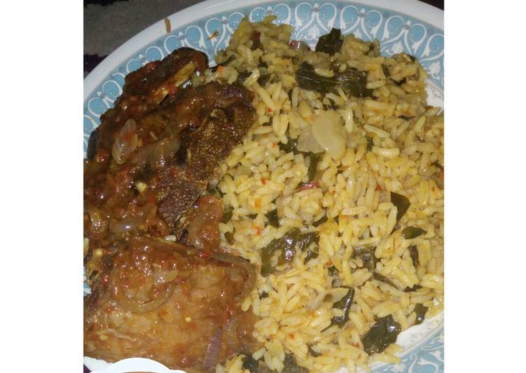 Steps to Make Homemade Jollof din shinkafa mai zogale Cooking Basics for Beginners