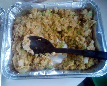Popular Cuisine Southern Cornbread dressing Delicious