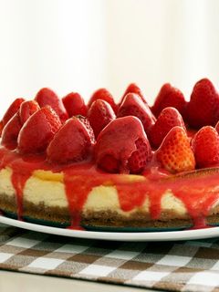 A picture of Strawberry cheesecake.