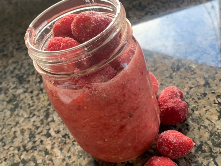 Recipe The BEST Strawberry Smoothie the Can Spoil the Tongue Tasty