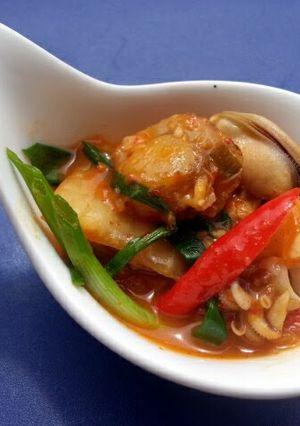 A picture of Seafood Kimchi Soup.
