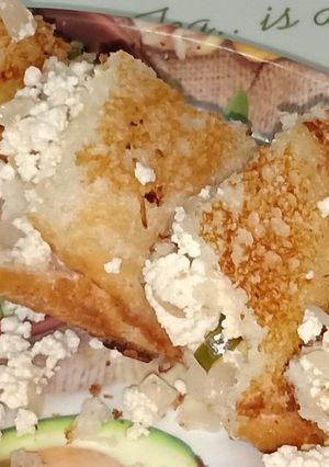 A picture of Bread paneer sandwich.