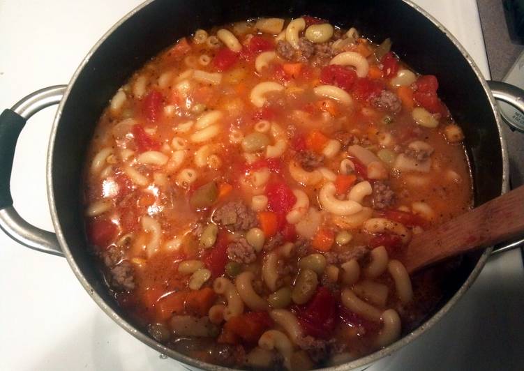 Kitchen cabinet beef vegetable soup