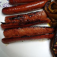 A picture of Split hotdogs.