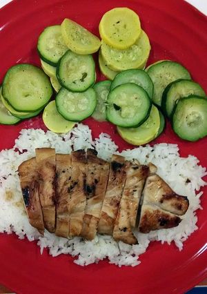 A picture of Huli~Huli Chicken.
