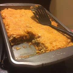 A picture of Taco Pie.