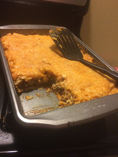 A picture of Taco Pie.
