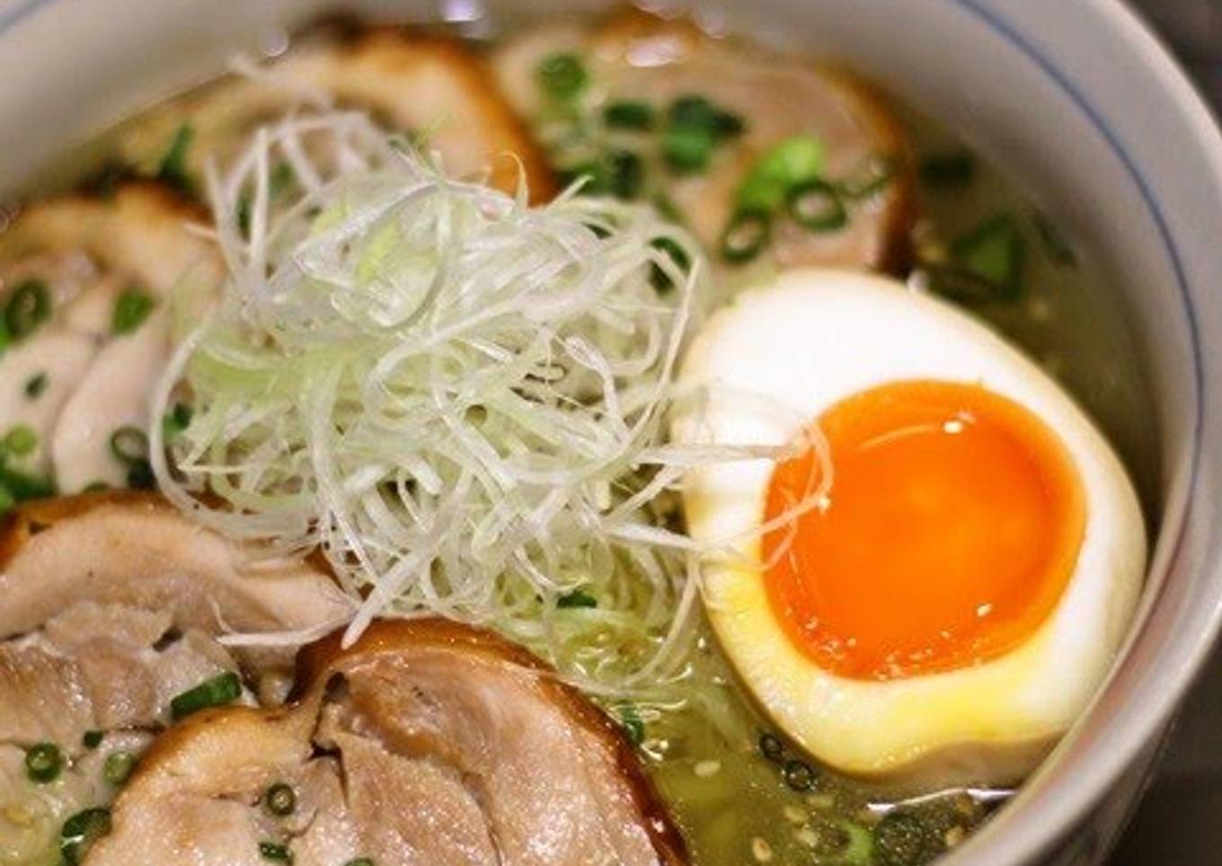 (Shio) Salt-broth Chicken Ramen