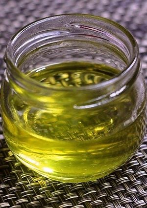 A picture of Scallion Oil.