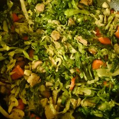 A picture of Wokked Andive with mushrooms.