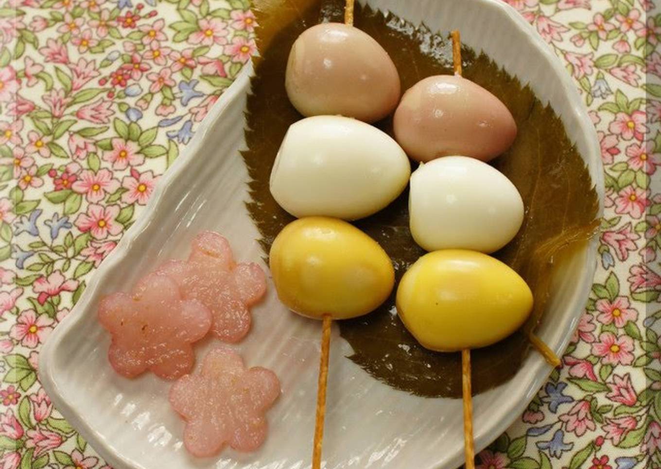 Tri-Colour Quail Eggs & Plum Daikon