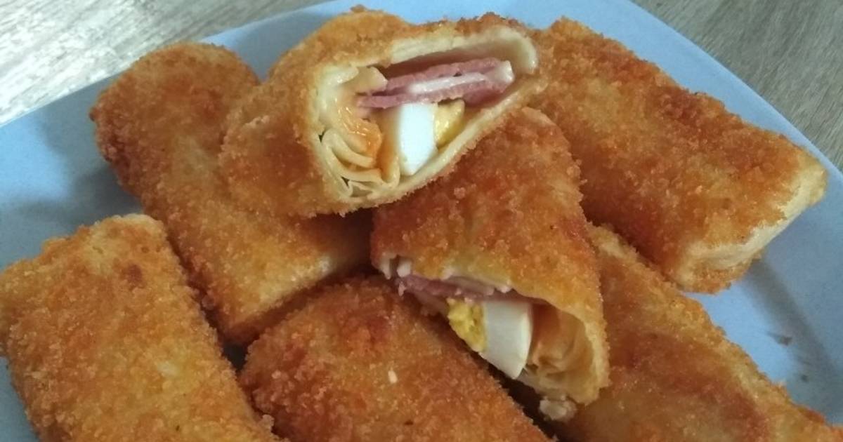 Resep Risoles Mayonaise Isi Smoked Beef Keju Telur Oleh Mamivanya Cookpad