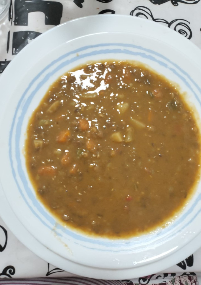 Una foto de Lentejas viudas. Thermomix TM6 TM5 y TM31