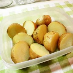 Microwaved Soft and Fluffy Potatoes A picture of Microwaved Soft and Fluffy Potatoes.