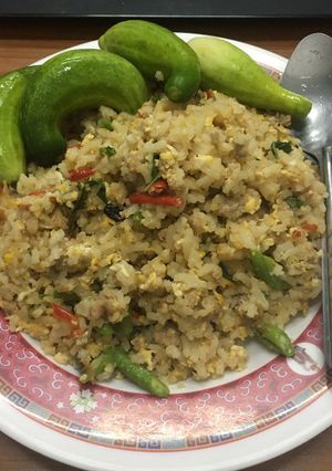 รูปของ ข้าวผัดกะเพราไข่