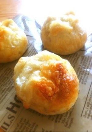 A picture of Whole Wheat Bacon and Cheese Bread.