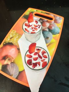 क्रीमी स्ट्रॉबेरी पंच (Creamy strawberry punch recipe in Hindi) रेसिपी मुख्य फोटो