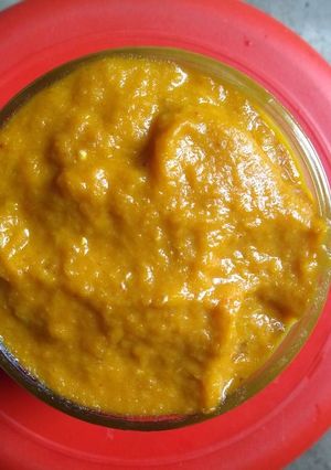 A picture of Pizza sauce.