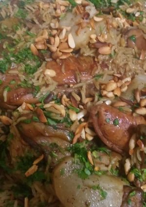 صورة لوصفة مقلوبة الباذنجان و البطاطا