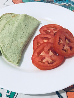 Una foto de Quesadillas de nopal