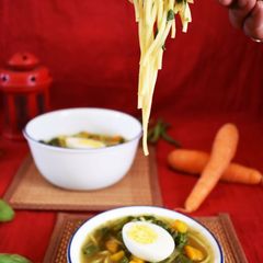 A picture of Thukpa l Tibetan Noodle Soup.