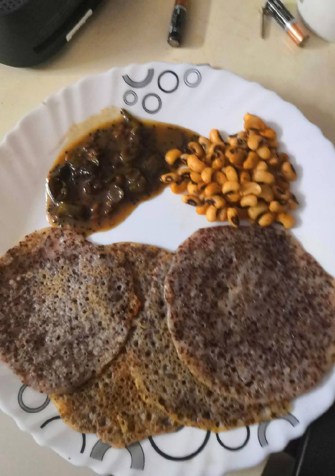 ராகி தோசை செய்முறை முக்கிய புகைப்படம்