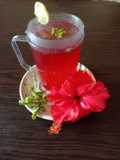 சிவப்பு செம்பருத்திப்பூ புதினா சர்பத்த(hibiscus mint sarbath recipe in tamil)